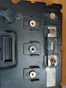 凌博352控制器 线束齐全