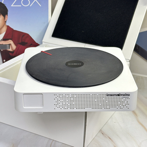 极米z4x投影仪 家用无屏电视机580ansi亮度哈曼卡顿音