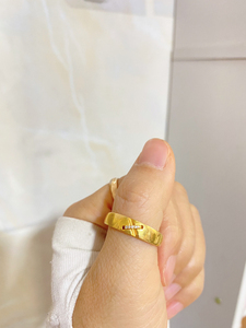 老凤祥18k钻石戒指au750彩金圈戒k黄金男女