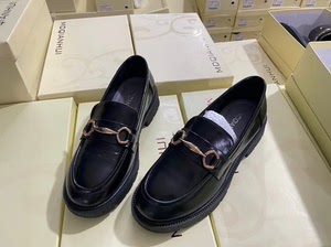 美黛乐福鞋,这种鞋子我个人是很爱的