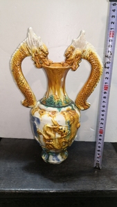 唐三彩双龙瓶
