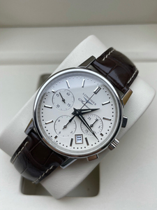 浪琴三眼机械表