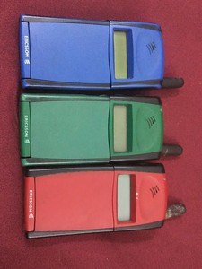 爱立信GF768翻盖古董手机，原装二手手机，英文版无中文，开