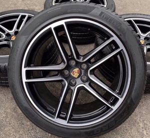 20寸保时捷macan turbo轮毂原厂20款2.9t m
