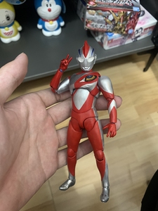 纳伊斯奥特曼