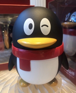 鹅厂 qq企鹅 公仔 搪胶 手办 摆件