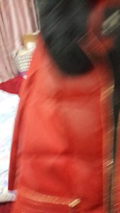 女式红色及踝真皮羽绒服，海宁皮革城入手1800，衣服太多，穿