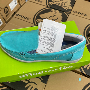 crocs品牌女鞋,有吊牌鞋盒,w6和w7,89一双,159