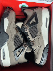 aj4棕色 亲友限定ts联名