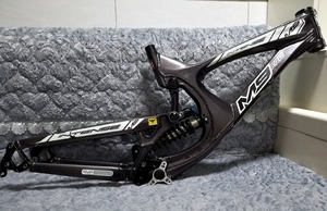 软尾车架,银天使m9速降dh车架,intense软尾车架,d