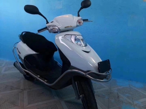 二手摩托车,踏板车,女装车五羊本田大头优悦小公主100cc