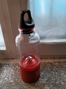 邦诗尼果汁机家用迷你榨汁机小型便携水果充电炸果汁杯学生榨汁杯