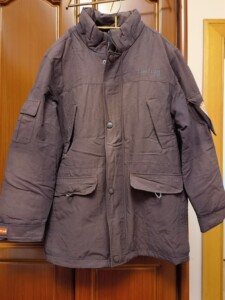 男士汤普勒羽绒服,白鸭绒,175/96a,口袋很多,活里活面