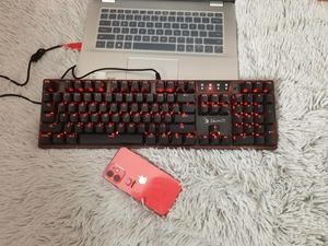 bloody双飞燕血手幽灵f200q东方战场版光轴机械键盘血