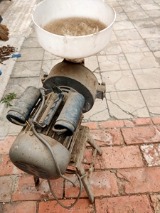 河北沧州铁狮商用磨浆机 ‖ 肠粉豆腐脑石磨芝麻花生煎饼糊米糕