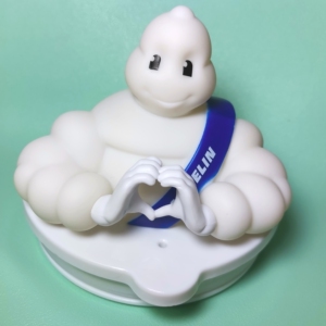 000人付款淘宝怀旧复古 vintage米其林轮胎人摆件 公仔手办tb