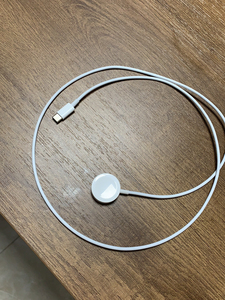 iwatch苹果手表专用充电器,兼容s2-s7的iwatch