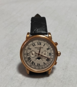 百达翡丽石英表男