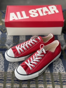 日产匡威1980s红色43码 正品