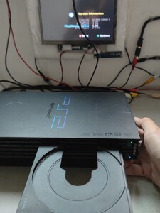 000人付款淘宝索尼ps2游戏机39001美版,机器带直读,可玩d版游戏,机t