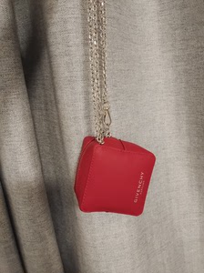 givenchy纪梵希赠品 红色小方包 化妆包 口红包 皮质