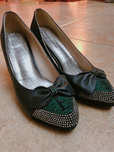 曼莎·露迪中跟女鞋带钻蝴蝶结37码b10 1-0105