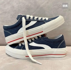 vision牛仔蓝板鞋