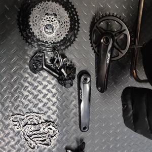 shimano xtr m9100变速中套件  腿长175