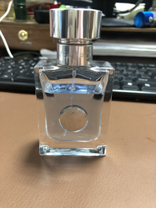 000人付款淘宝versace范思哲经典同名男士30毫升香水,临期hubinhua