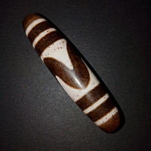 四线虎牙天珠
