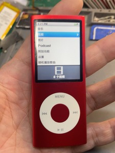 iPod nano4大红色限量版，成色漂亮九五以上，电池换新