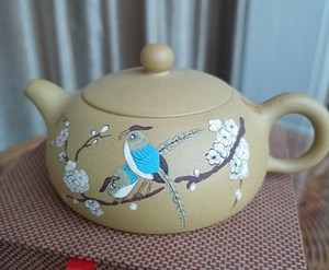 宜兴紫砂壶,彩绘蔓生瓢,韩培东制,约150cc,物品购自淘宝