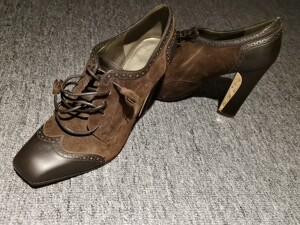 品牌型号 飞甩鸡毛 菲拉格慕 ferragamo 37.5码