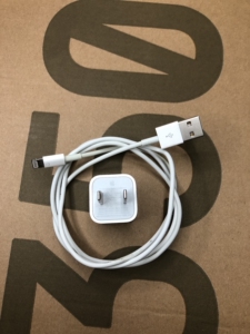 苹果原装5w充电头加数据线 一套 充电器