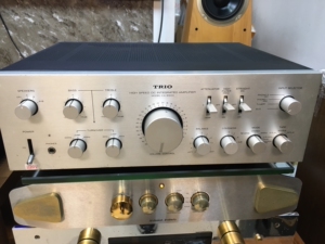 日本天乐功放机ka-8300,二手进口内部跳线使用电压220