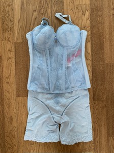 全新婷美塑身衣,带文胸,后排扣.婷美内衣专柜正品,重压型锁脂