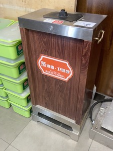 深圳好帮厨蒸汽消毒机带十个餐盒，高端不锈钢，最好本地自提发货