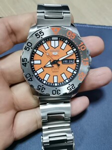 seiko精工5号橙鬼,橙色水鬼超级夜光,日本潜防水钢带机械