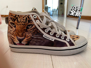 adidas阿迪达斯三叶草 小豹子 帆布鞋 高帮 仅穿过几次