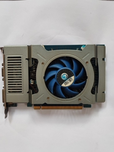 影驰显卡中将版,gf gt240pci-e 512mb,九成