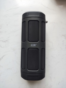 乐果f5骑行蓝牙音响插卡音响便携式音箱