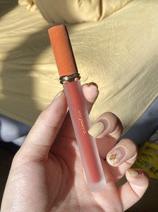 卡姿兰镜面水哑光唇釉 am17