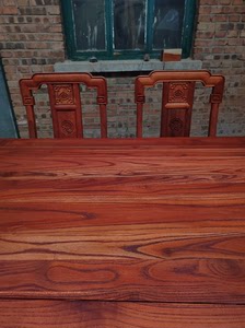 北方小红木香椿木原木餐桌 实木桌