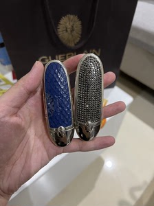 娇兰钻石口红,一共两套,全新,色号75和62,日期到2023