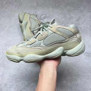yeezy500海盐 42.5码原盒 成色很新 穿三次 69