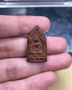 龙婆塔2505坤平,红肉,67裸牌