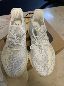 yeezy350满天星ef2367