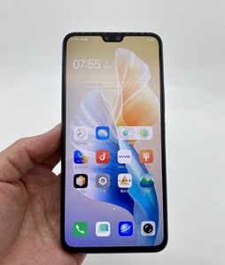 vivo s9 8 256手机采用了最新的高通骁龙730处