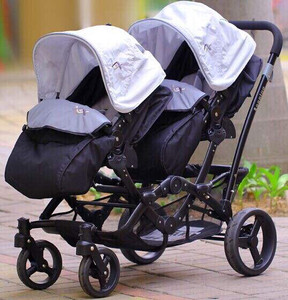 法国looping双胞胎婴儿推车高景观可坐可躺婴儿车.9成新