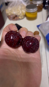 文玩核桃手把件 机刷打底做旧百年四座楼老核桃!全部玉化!把玩